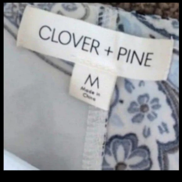 2 Pc Soft & Summery Top Bundle - sz Medium - Picture 4 of 8